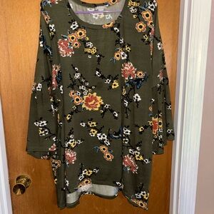 Falls Creek Olive Floral Tunic